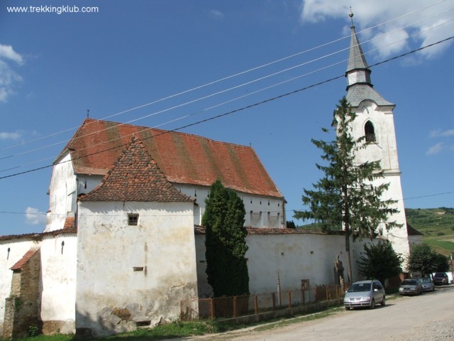 Biserica fortificata din Darjiu