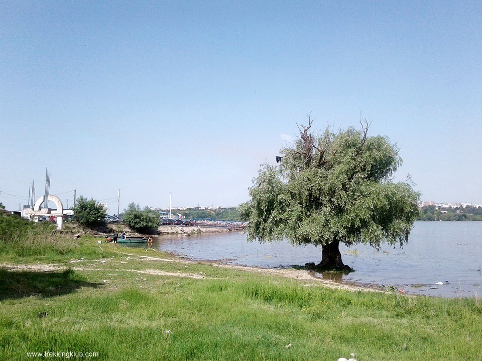 Malul Dunarii langa IC Bratianu