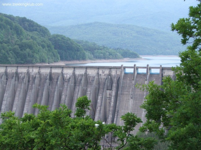 Lacul Poiana Uzului