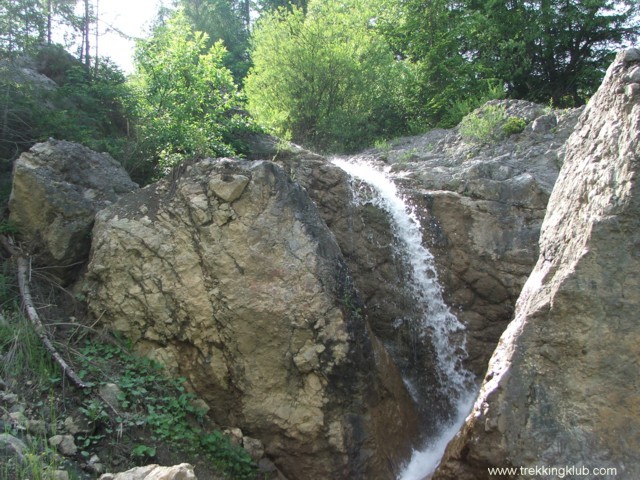 Cascada Iavardi