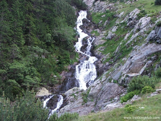 Cascada Ciomfu - Muntii Retezat