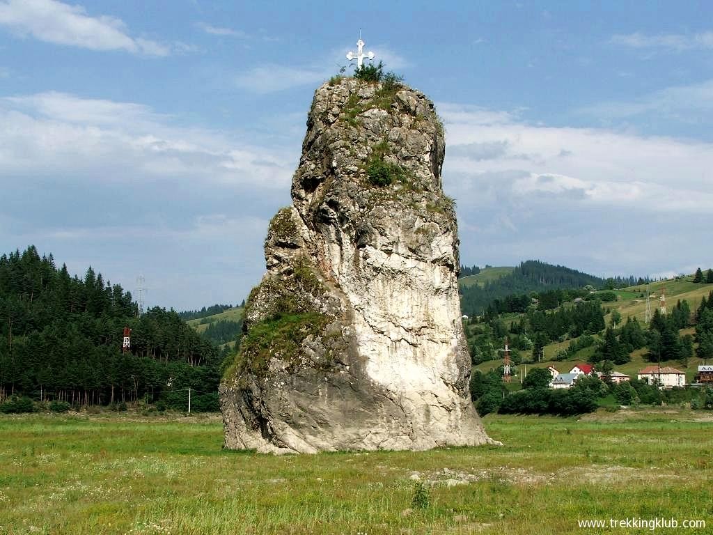 Piatra Teiului - Roseni - Poiana Teiului