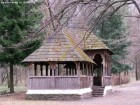 Parcul dendrologic Gurghiu Pavilioane parcul dendrologic Gurghiu