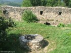 Cetatea Cisnadioara Curtea cetatii Cisnadioara cetate biserica