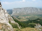 Ardascheia - Muntii Trascau In spate Piatra Secuiului Piatra Secuiului Trascau