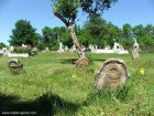 Pietre funerare vechi Calnic biserica unitariana