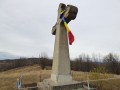 Crucea-monument