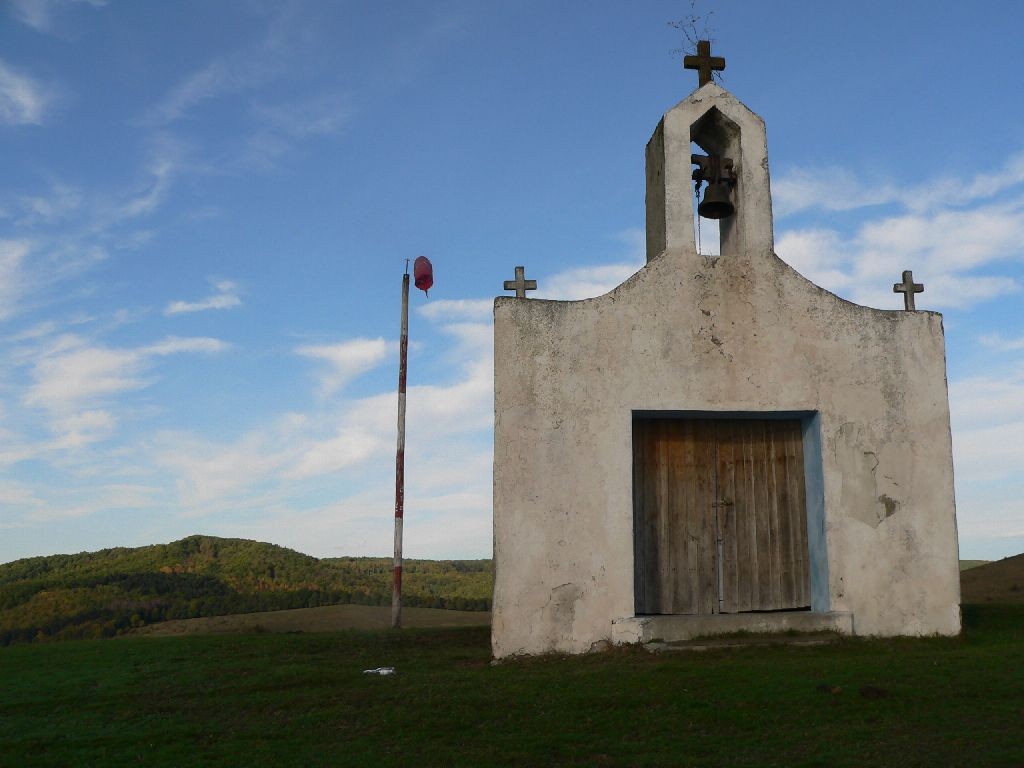 Capela de pe Magura Baltatei - Culmea Pietricica