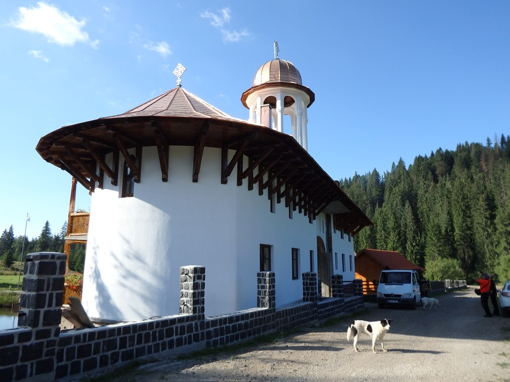 Manastirea de la Gura Izvorului - Calimani