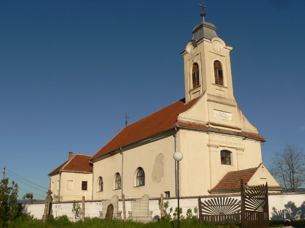 Biserica catolica - Sasausi