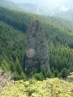 Stancile Pietrei Rosii Acul spre est, sub Varful Pietrele Rosii pietrele rosii calimani