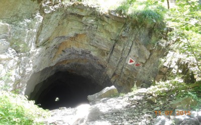 Tunelul Mare din Cheile Tisitei